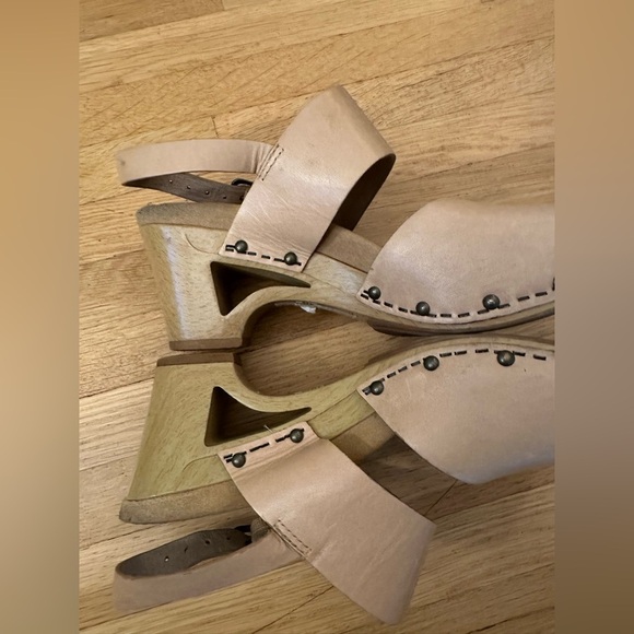 Dansko Women’s Thea Studded Dandal Size 36/5 - Picture 6 of 12